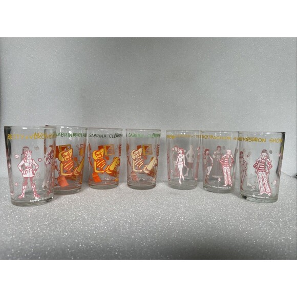 1971 Archie Comics Welch's Jelly Jar Juice Glasses set of 7 Sabrina Veronica - Picture 1 of 12
